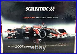 SCX TJR 1/32 Analog Mclaren MP4/22 L. Hamilton & Alonso 2007 F-1 slot car set
