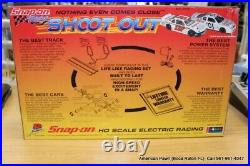 SNAP ON RACING SHOOT OUT HO SCALE SLOT CAR SET raceset1 2 race cars and track e