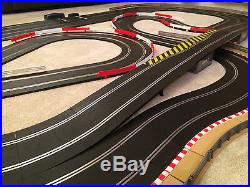 Scalextric Sport (WEMBLEY STADIUM) Very Large Layout with Lap Counter & 2 Cars