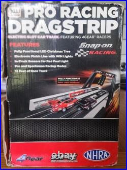 Snap-on Racing Auto World Pro Racing Dragstrip Electric Slot Car Track