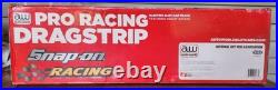 Snap-on Racing Auto World Pro Racing Dragstrip Electric Slot Car Track