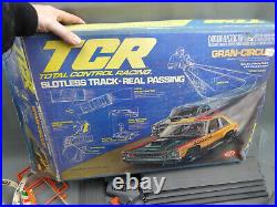 TCR IDEAL HO SLOTLESS SLOT CAR Track GRAN-CIRCUT 2 Cars Mustang & Pinto Rat Trap