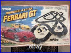 TYCO 6243 Magnum 440-X2 FERRARI GT Vintage Slot Car Set