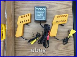 TYCO 6243 Magnum 440-X2 FERRARI GT Vintage Slot Car Set