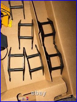 TYCO Daredevil Cliff Hangers Slot Car Race Track Set Complete with2 Corvettes + Ex TYCO Daredevil Cliff Hangers Slot Car Race Track Set Complete with2 Corvettes + Ex