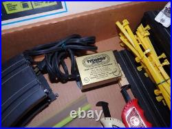 TYCO PRO slot car track #8105 International PRO Racing Complete/working Cars