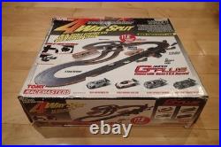 Tomy 4Way Split Racemasters Electric Slot Car Racing Track (9945) + Cars WORKS