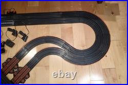 Tomy 4Way Split Racemasters Electric Slot Car Racing Track (9945) + Cars WORKS