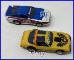 Tomy Aurora AFX Thunderloop Thriller Slot Car Set with 2 Cars Tested 27.5' Track