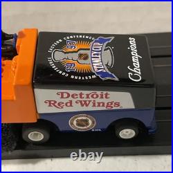 Tyco Custom DETROIT REDWINGS Slotboni Track Cleaner. HO Scale. (Please Read.)