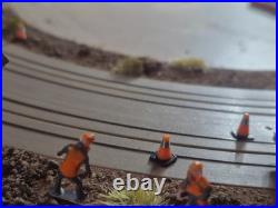 Tyco Custom Plam Beach RAMABLE POLICE ROADBLOCK US1 SLOT CAR TRACK PIVIT ACTION