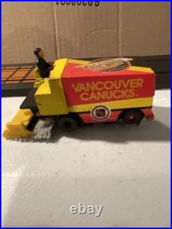 Tyco Custom Vancouver Canucks Zamboni/Slotboni HO Scale Slot Car Track Cleaner