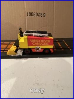 Tyco Custom Vancouver Canucks Zamboni/Slotboni HO Scale Slot Car Track Cleaner