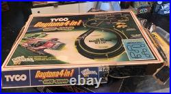 Tyco Daytona 4-in-1 Withnite Glow Race Track