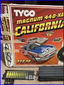 Tyco Magnum 440-X2 California GT Racing Slot Car Vintage Set Track Lot WORKS