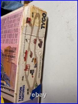 Tyco U. S. 1 Electric Trucking Fire Alert 3214 Slot Track Near Complete LOCAL
