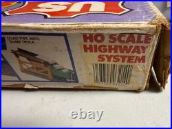 Tyco U. S. 1 Electric Trucking Fire Alert 3214 Slot Track Near Complete LOCAL
