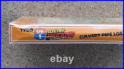 Tyco US 1 Trucking 3467 Flashing Danger Track & 2-Culvert Pipe Loader 3436 NEW