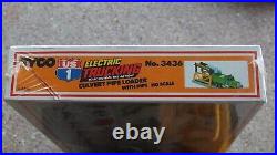 Tyco US 1 Trucking 3467 Flashing Danger Track & 2-Culvert Pipe Loader 3436 NEW