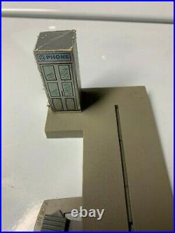 Tyco US 1 Trucking Telephone Booth track Very Rare! Ho Scale Pre Owned