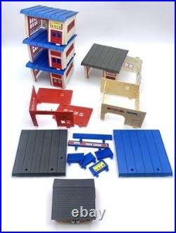 Tyco US1 Trucking Accessories, Parts & Track Large Lot