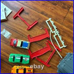 VINTAGE 1979 IDEAL TCR SLOTLESS TRACK LIGHTED BLAZERSRACE SET With 5 SLOT CARS