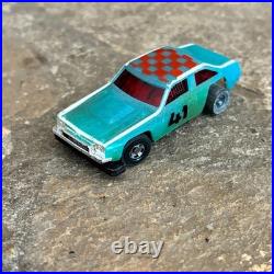 VINTAGE 1979 IDEAL TCR SLOTLESS TRACK LIGHTED BLAZERSRACE SET With 5 SLOT CARS