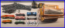 Vintage 1970s Tyco HO Scale Electric Train Lot