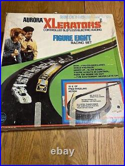 Vintage 1974 Aurora Xlerators Speedblazers Slotless Car Racing Set Track W Cars