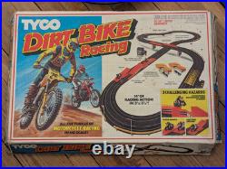 Vintage 1981 Tyco Dirt Bike Racing HO Slot Race Set Complete With Dirt Bikes