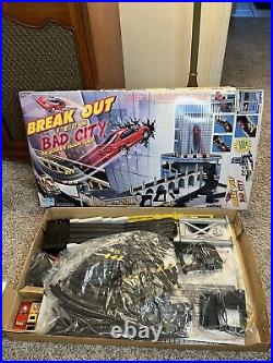 Vintage 1995 Empire Break Out Bad City Slot Car Racing Set Track 100% Complete