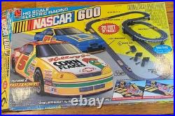 Vintage 1997 Life-Like NASCAR 600 HO Scale Slot Car Track Racing Set