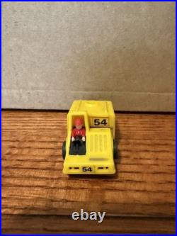 Vintage AJ's OSCAR The Track Cleaner Slot Car Yellow HO Scale (Working) 3