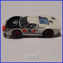 Vintage HO TOMY AFX Mega G+ #98 Ken Miles Ford GT40 MK ll Race Track Slot Car