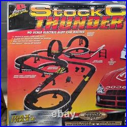 Vintage Racing Stock Car Thunder HO Scale NASCAR Slot Car Set 45ft Track UNUSED