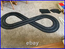 Vintage Strombecker Slot Car Indianapolis Road Racing With 8 Cars, Track, &Extras