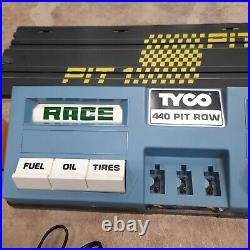 Vintage TYCO 440 Pit Stop No. B5874 Pit Row Track + 2 Remotes -No AC Cord
