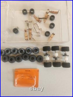 Vintage TYCO Magnum 440 x-2 California GT Slot Car Track Set Datsun Cars + Tires