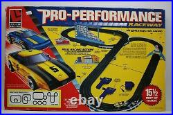 Vintage TYCO Pro Performance Raceway Lifelike Slot Car Race Track Working HO