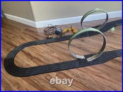 Vintage TYCO Super Duper Double Looper With Night Glow Slot Car Track (2) Cars