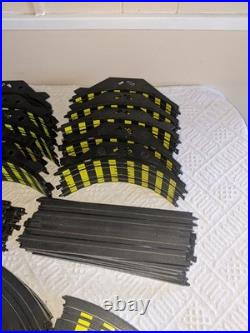 Vintage Tyco Cliffhangers Night Glow HO Car Slot Set With Cars + Extras + Parts