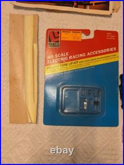 Vintage Tyco Cliffhangers Night Glow HO Car Slot Set With Cars + Extras + Parts