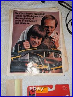 Vintage Tyco Cliffhangers Night Glow HO Car Slot Set With Cars + Extras + Parts