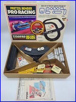 Vintage Tyco Pro Pretzel Bender racing No. 8311 with cars 100% Complete CLEAN