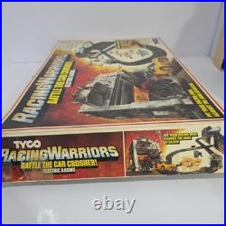 Vintage Tyco Racing Warriors Battle Of The Car Crusher Slot Car Race Track! READ