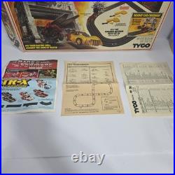 Vintage Tyco Racing Warriors Battle Of The Car Crusher Slot Car Race Track! READ