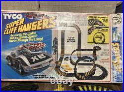 Vintage Tyco Super Cliff Hangers 22 Racing, Missing Cars, Untested