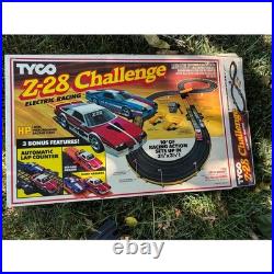 Vintage Tyco Z-28 Challenge Electric Racing Slot Car Set 6207 HP Camaro Track