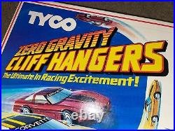 Vintage Tyco Zero Gravity Cliff Hangers Slot Car Set Original Box STK No. 6232