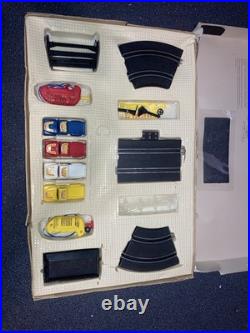 Zinoki Road Burners Super Racing Set 7&1/2 Ft Track Slot Car Set With 2 Cars